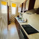 Apartment Sunny Cozy Flat In The Centre, Close To Beach, 4 Rooms, 105sqm *